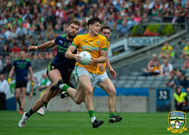 Interesting blend of ‘old’ and new in Brennan’s maiden crew